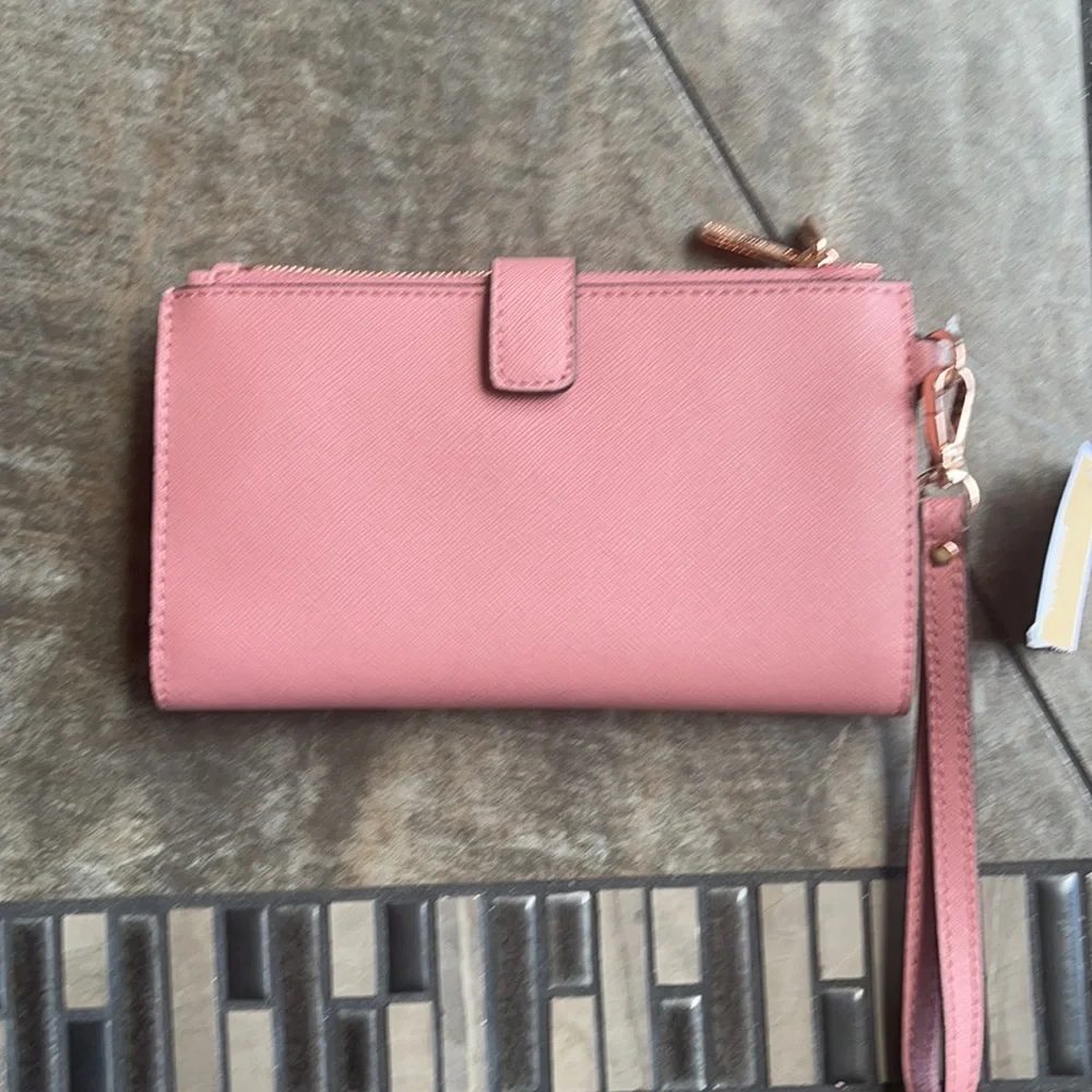 MICHAEL KORS LG DOUBLE ZIP WRISTLET RACING GREEN
